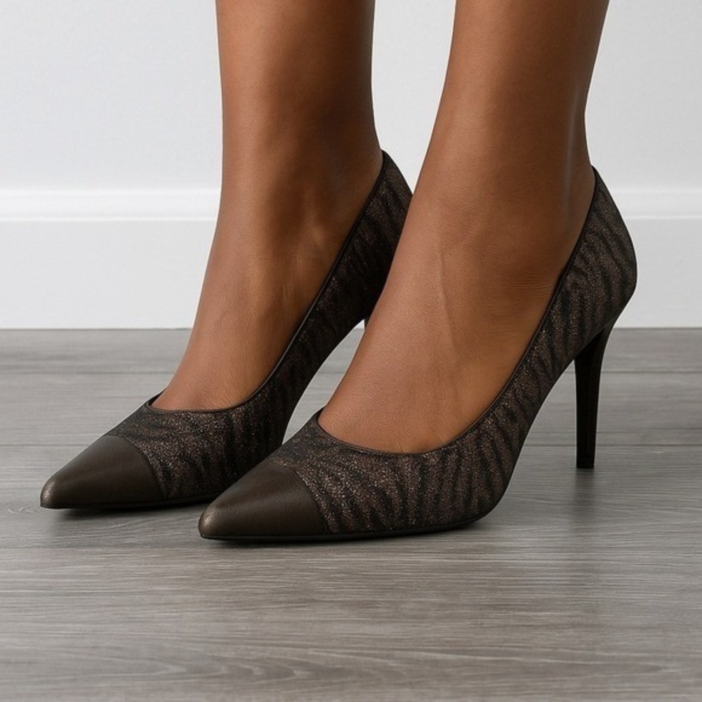 Bandolino Women's Bronze Metallic Pointed Toe Heels‎ Pumps Size 6